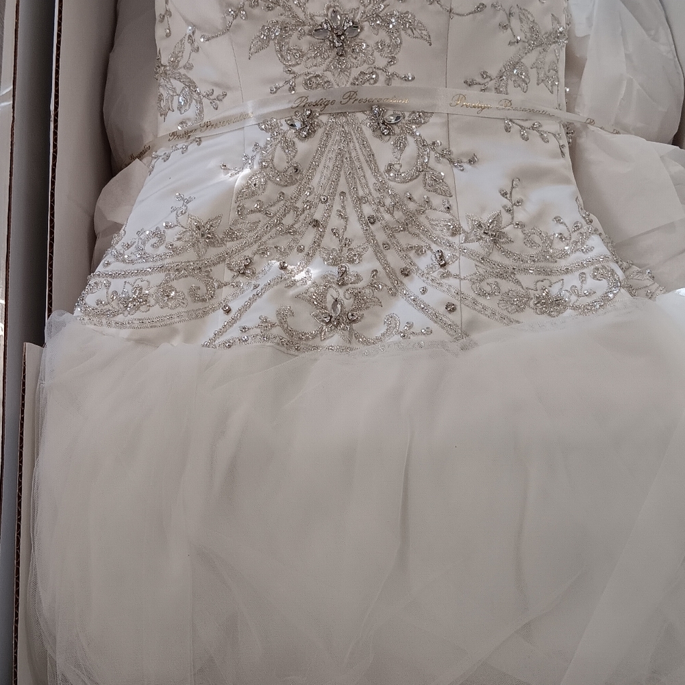 Alfred Angelo Disney Princess wedding dress